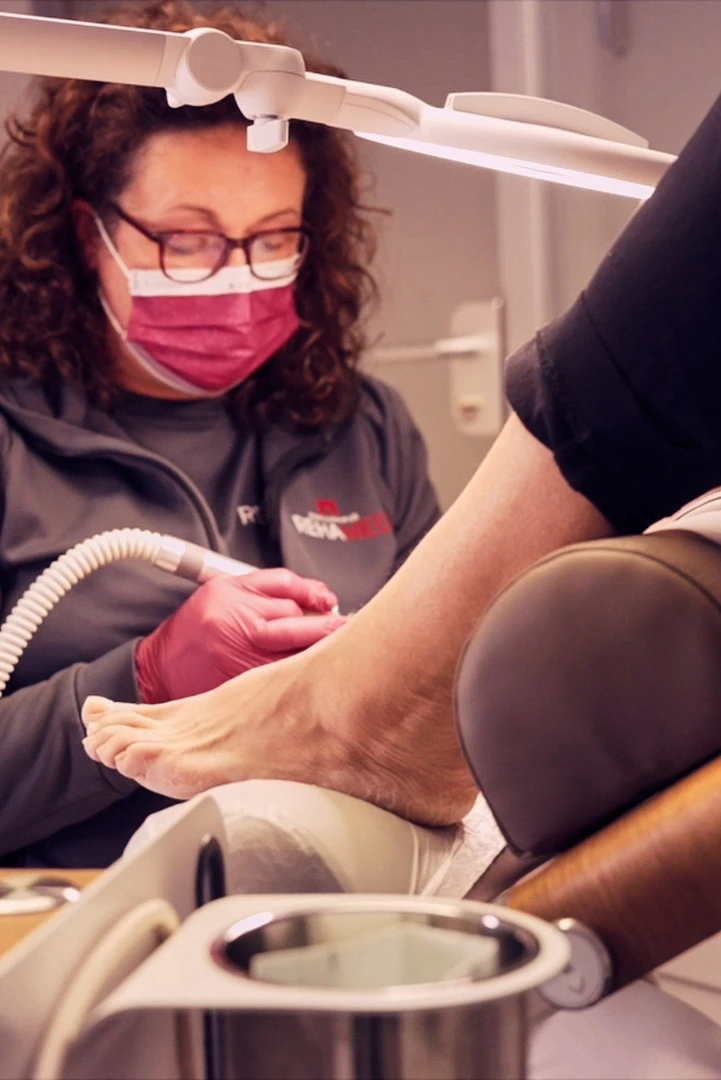 <h1>Fußheilkunde</h1> <p><a target="_blank" rel="noopener external" href="https://www.rehamed-altenburg.de/kursplan.html">Exclusiv heute</a></p>