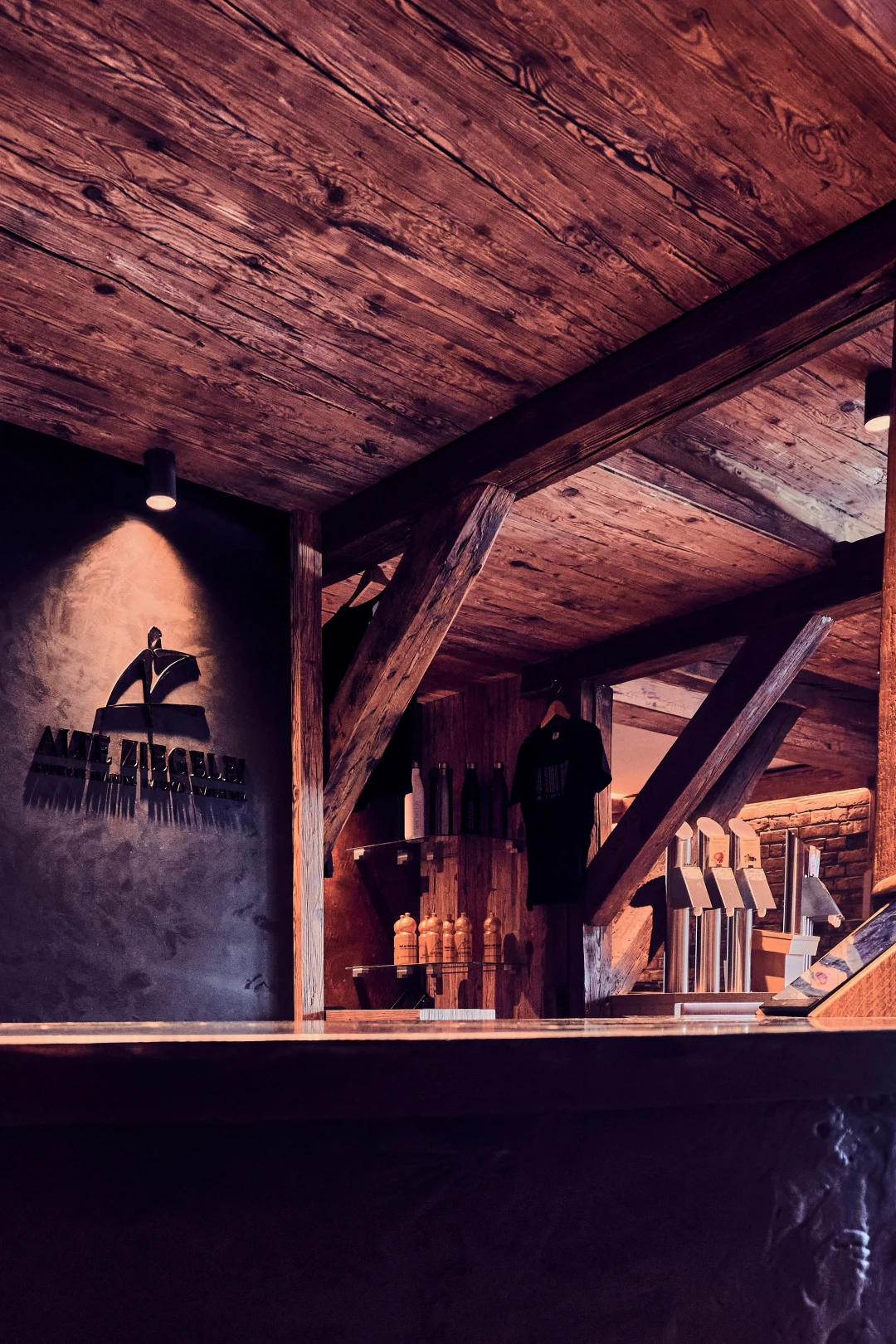 <p><a href="#">Kurssplan</a></p>