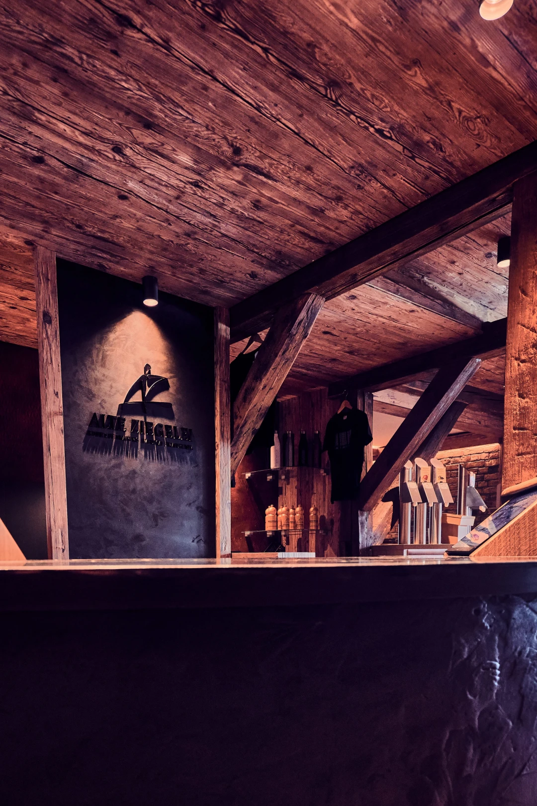 <p><a href="#">Kurssplan</a></p>