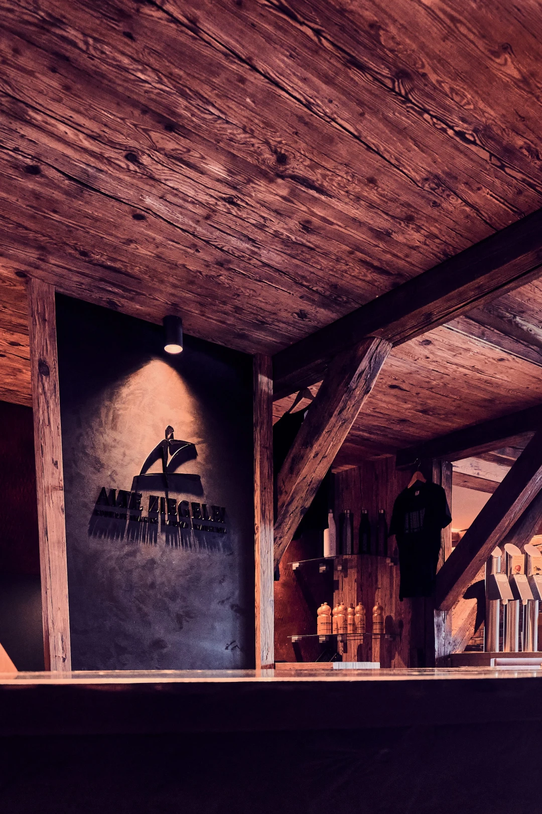 <p><a href="#">Kurssplan</a></p>