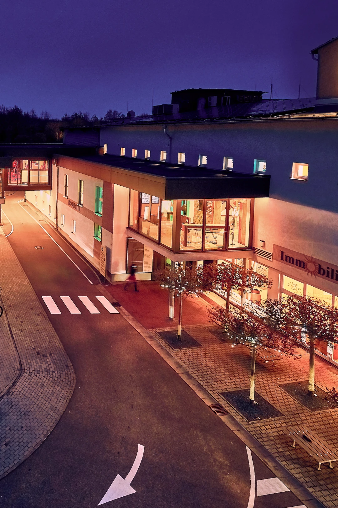 <p><a href="#">Kurssplan</a></p>